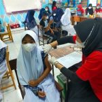 Foto vaksinasi pada peserta didik